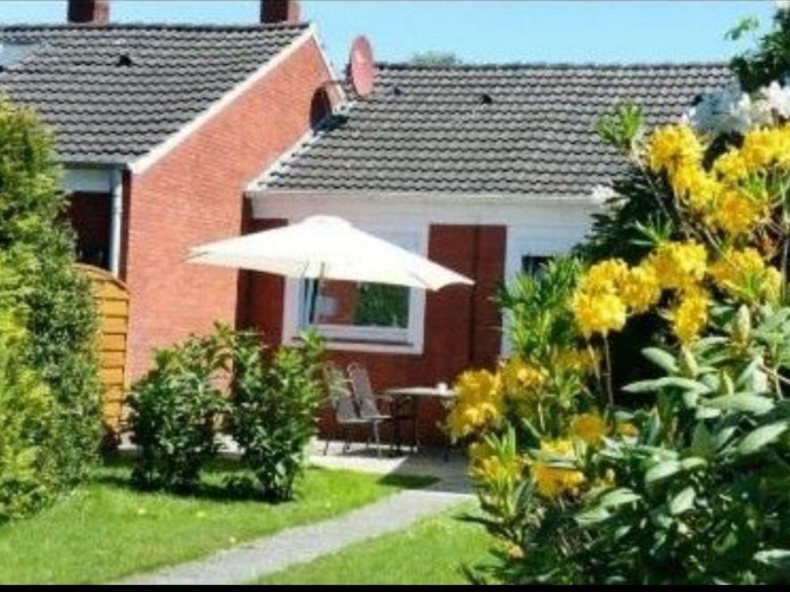 Ferienwohnung Лер Екстер'єр фото